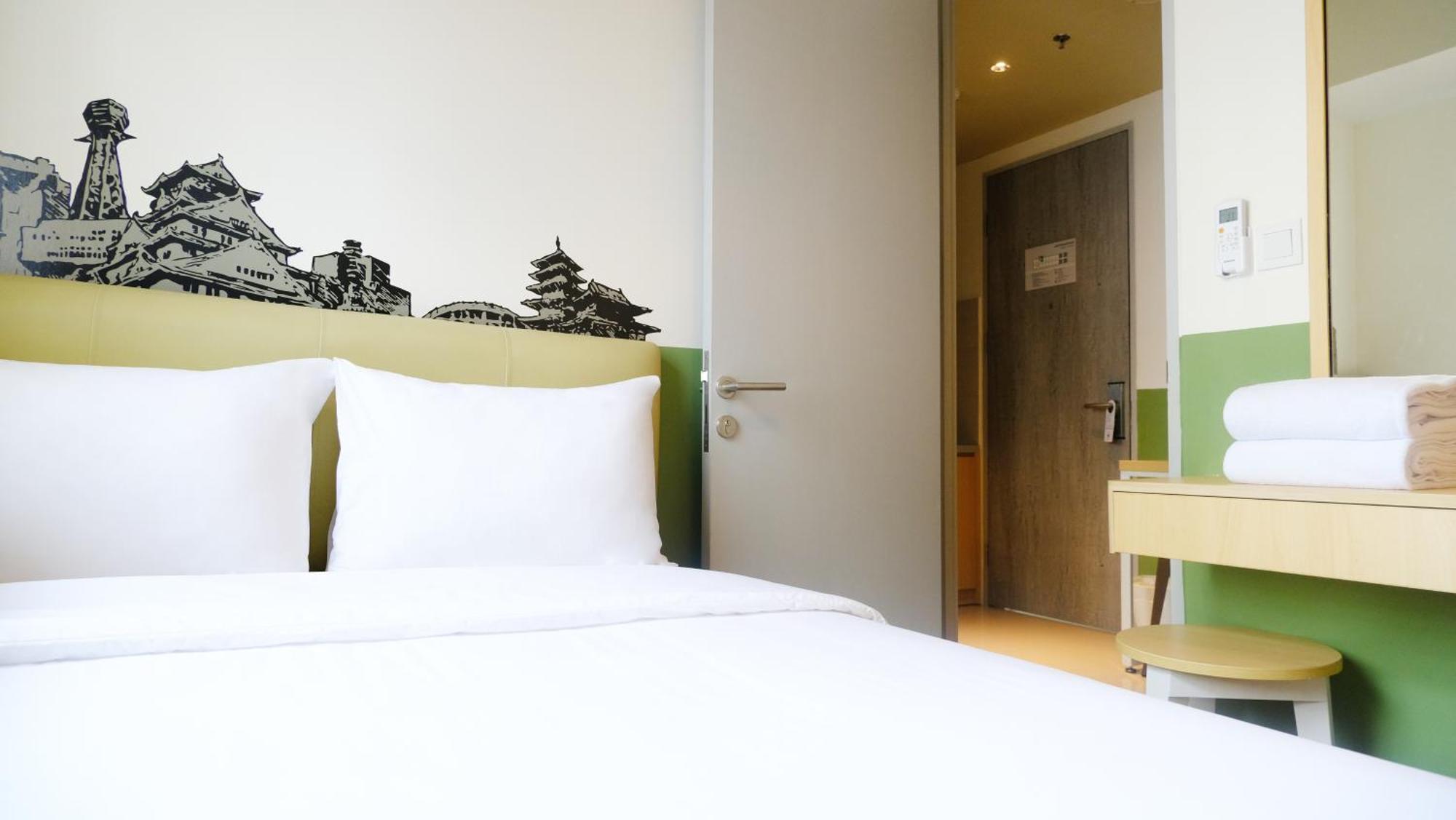 Hotel Osaka Pik2 当格浪 外观 照片